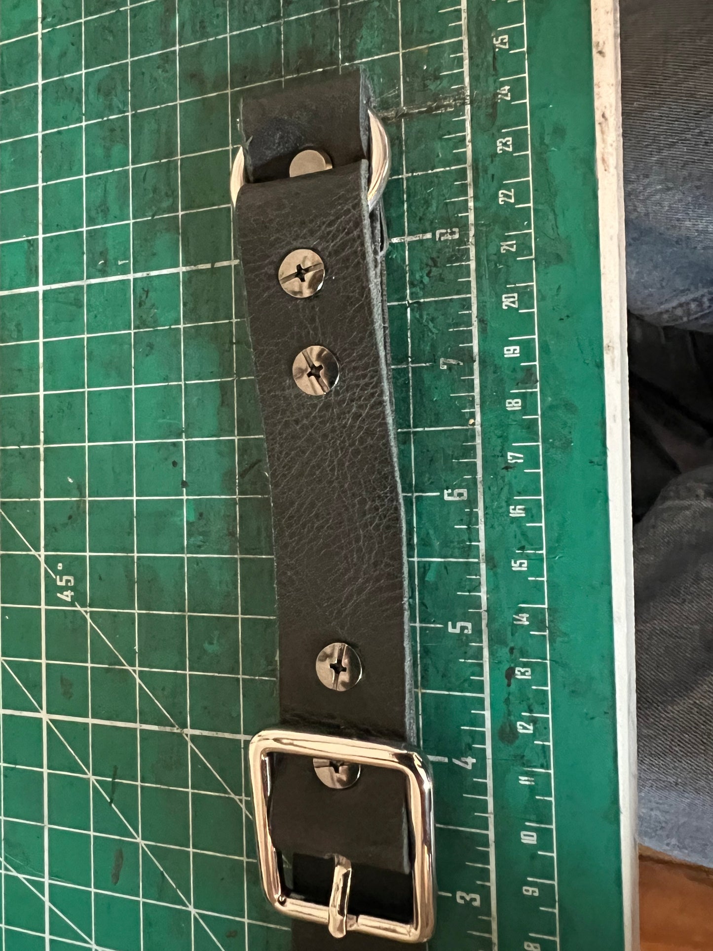 XHD Hidden restricting cuff bracelet