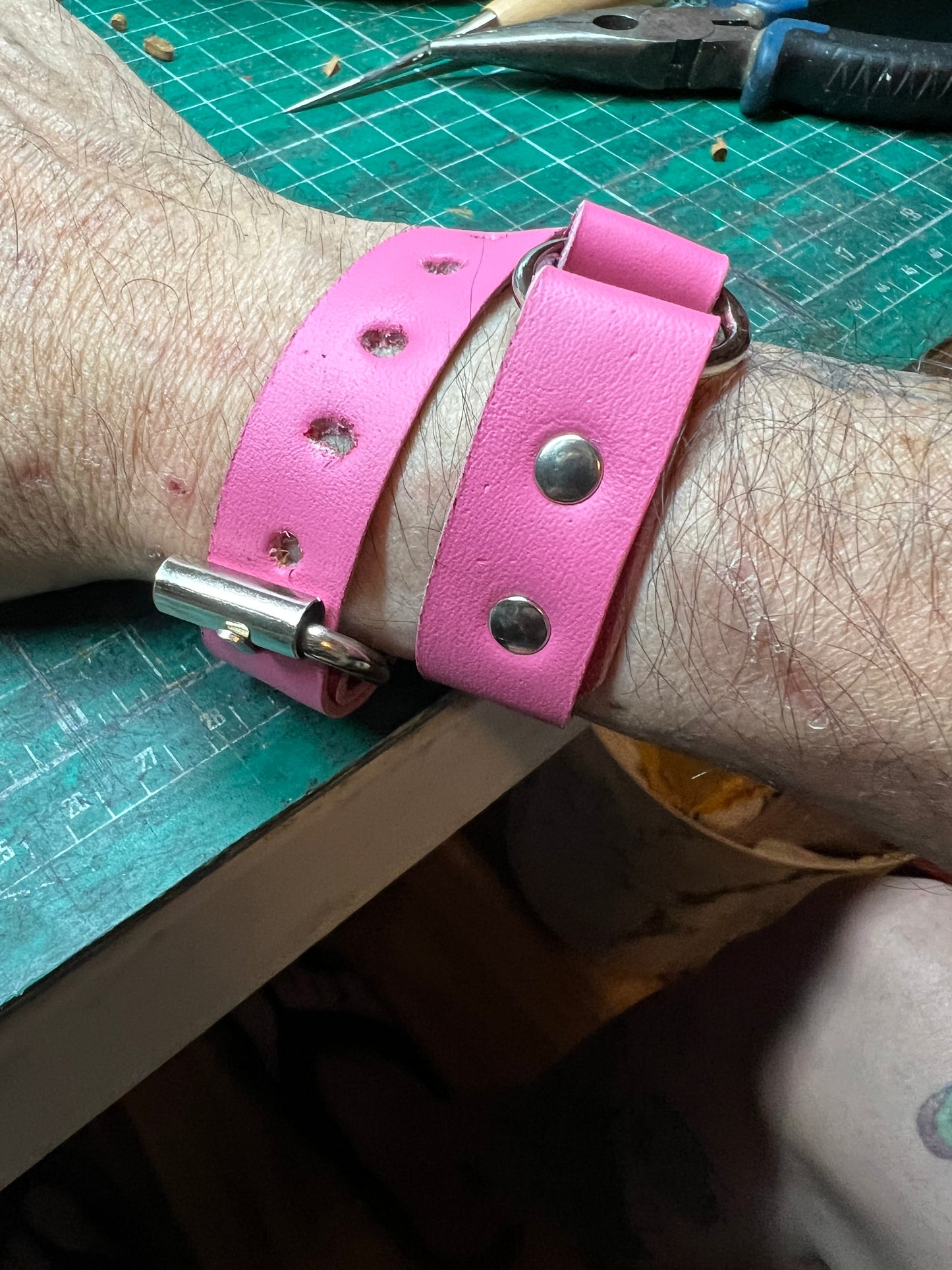 leather mobility limiting cuff. 3/4" wide, 18" long